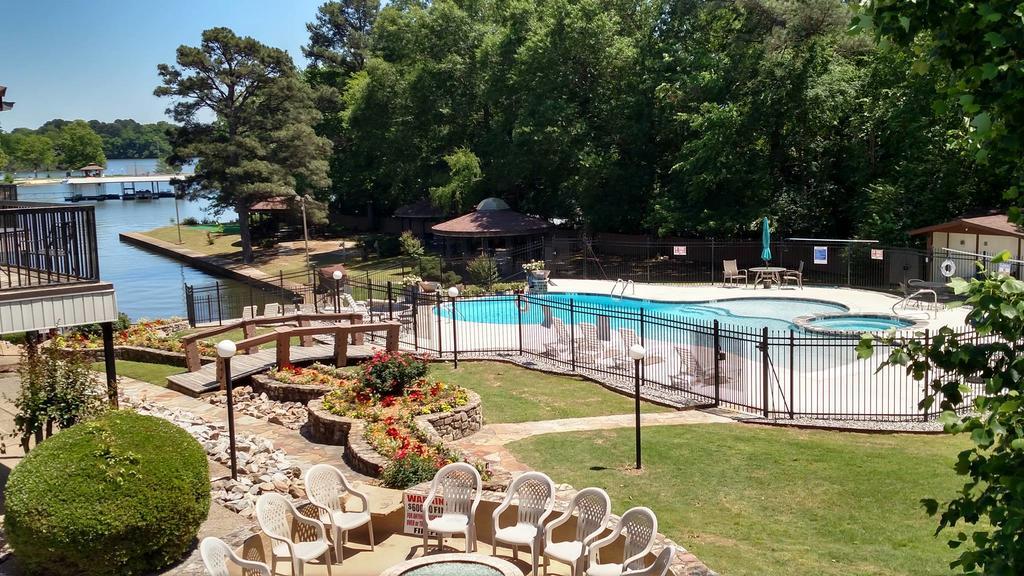 Emerald Isle Resort Hot Springs Ngoại thất bức ảnh
